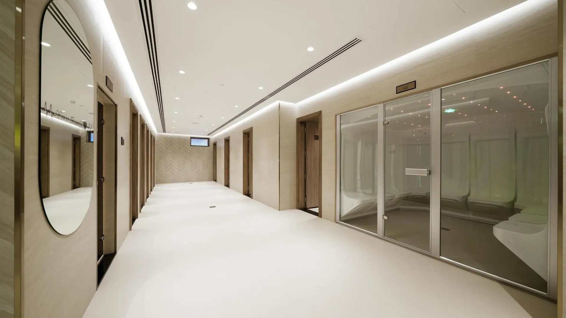 Apartment Spacious 1 Bhk With City Views Dubai